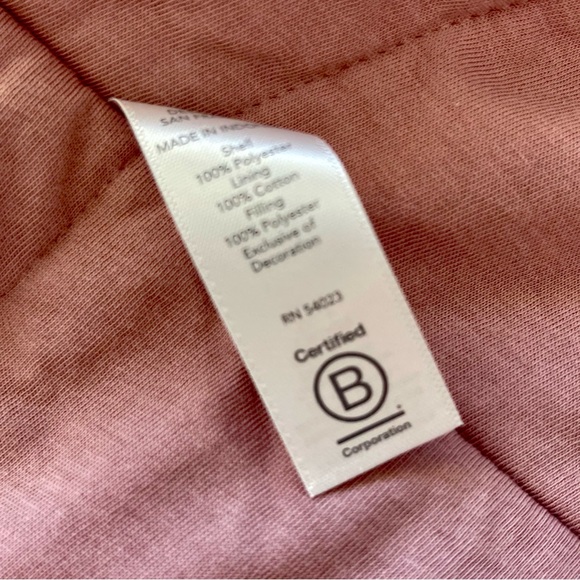 ATHLETA Cozy Soft Pink Faux Fur Front Zipper Jacket - Picture 8 of 10